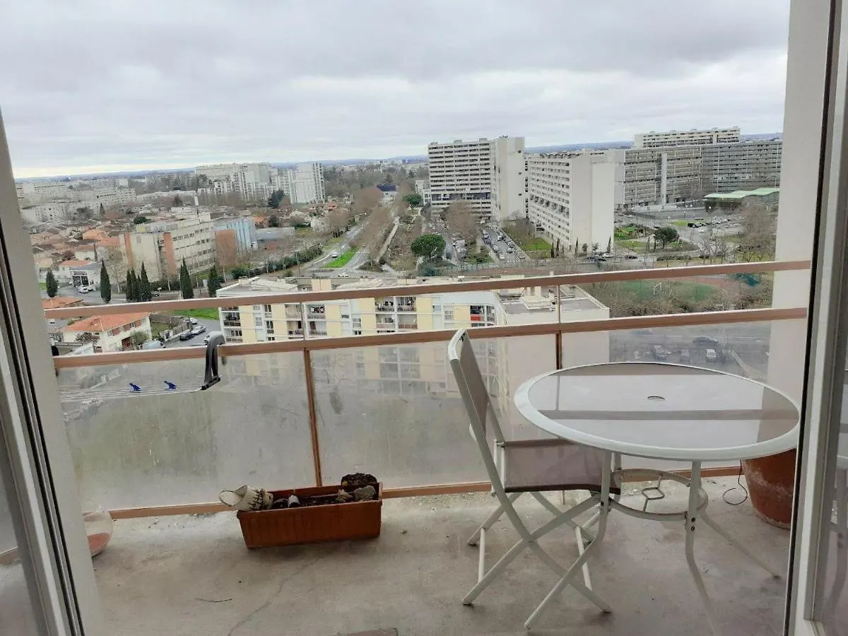 L'Auberge Du Seigneur Toulouse 0*,